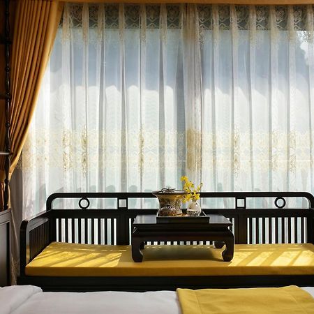 Nostalgia Halong Cruise Hotel ฮาลอง ภายนอก รูปภาพ